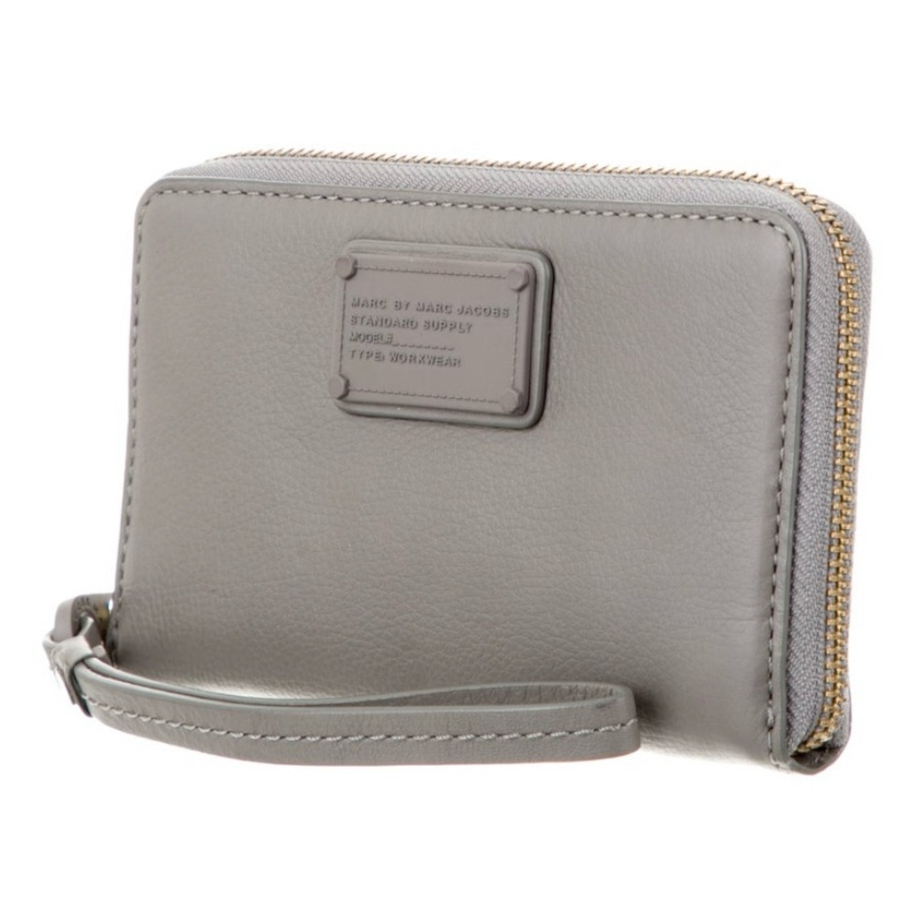Marc Jacobs Taupe Leather Wristlet